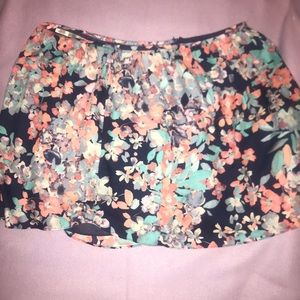 XL Lauren Conrad Skirt